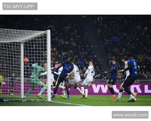 德甲精彩对决国米与那不勒斯战成平局神扑瞬间引发全场热烈反响